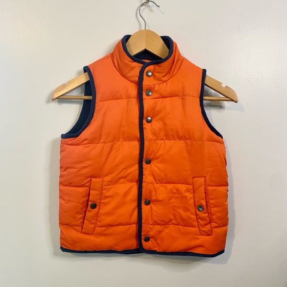 Mini Boden orange puffer vest. - Picture 1 of 1